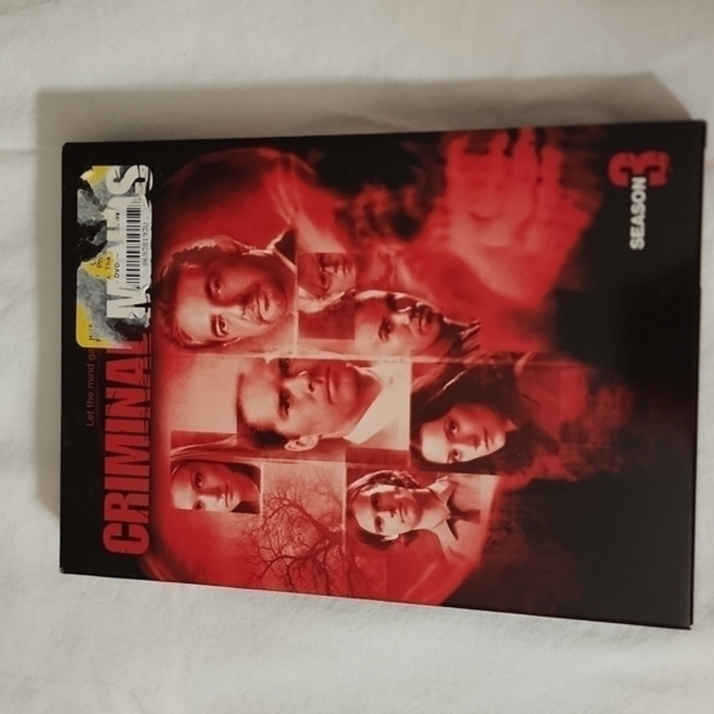 Criminal Minds Season 3 DVDS